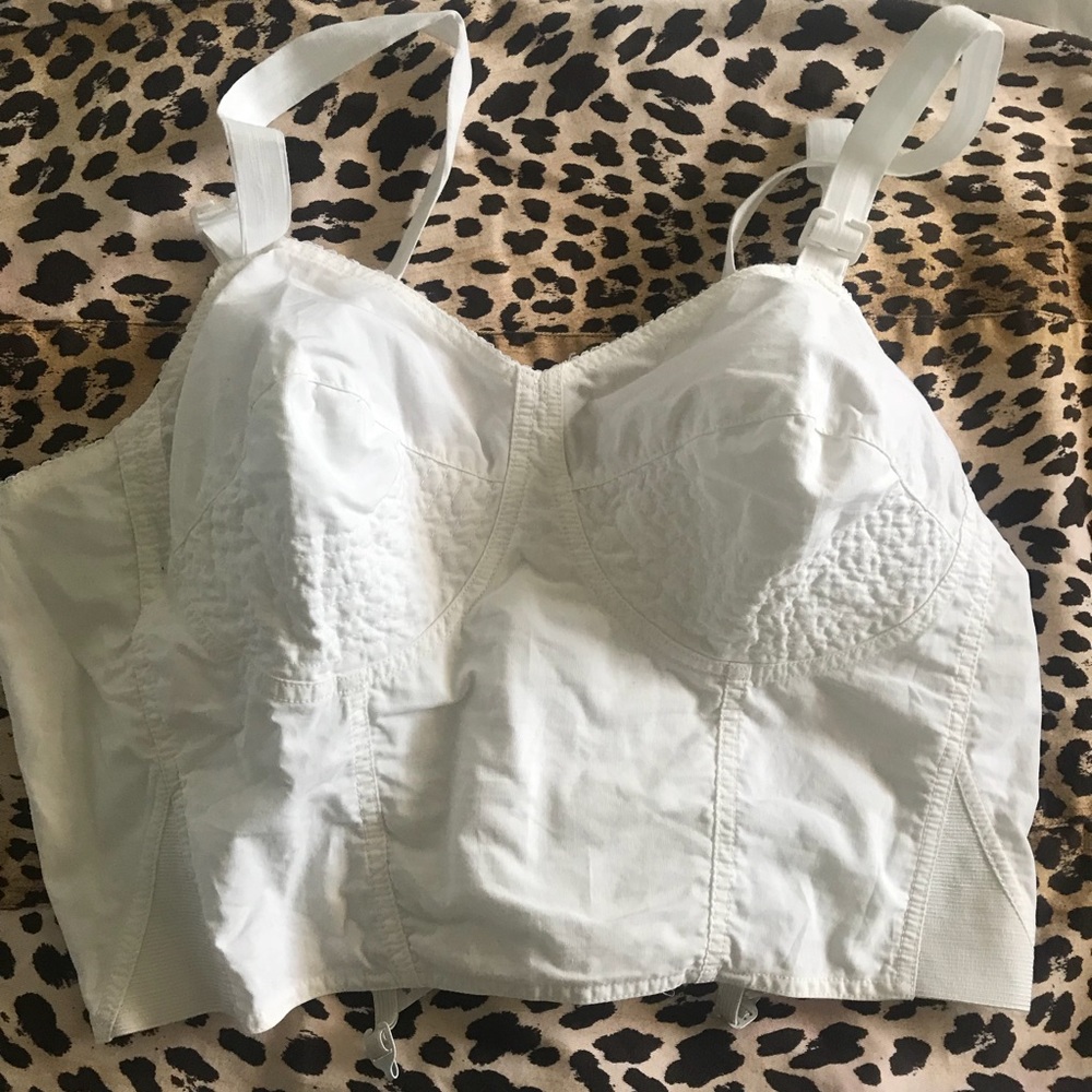 1950s bullet bra 36C vintage lingerie